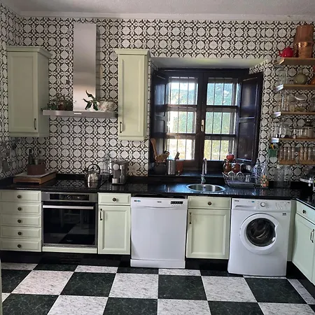 La Casona De Barganaz *